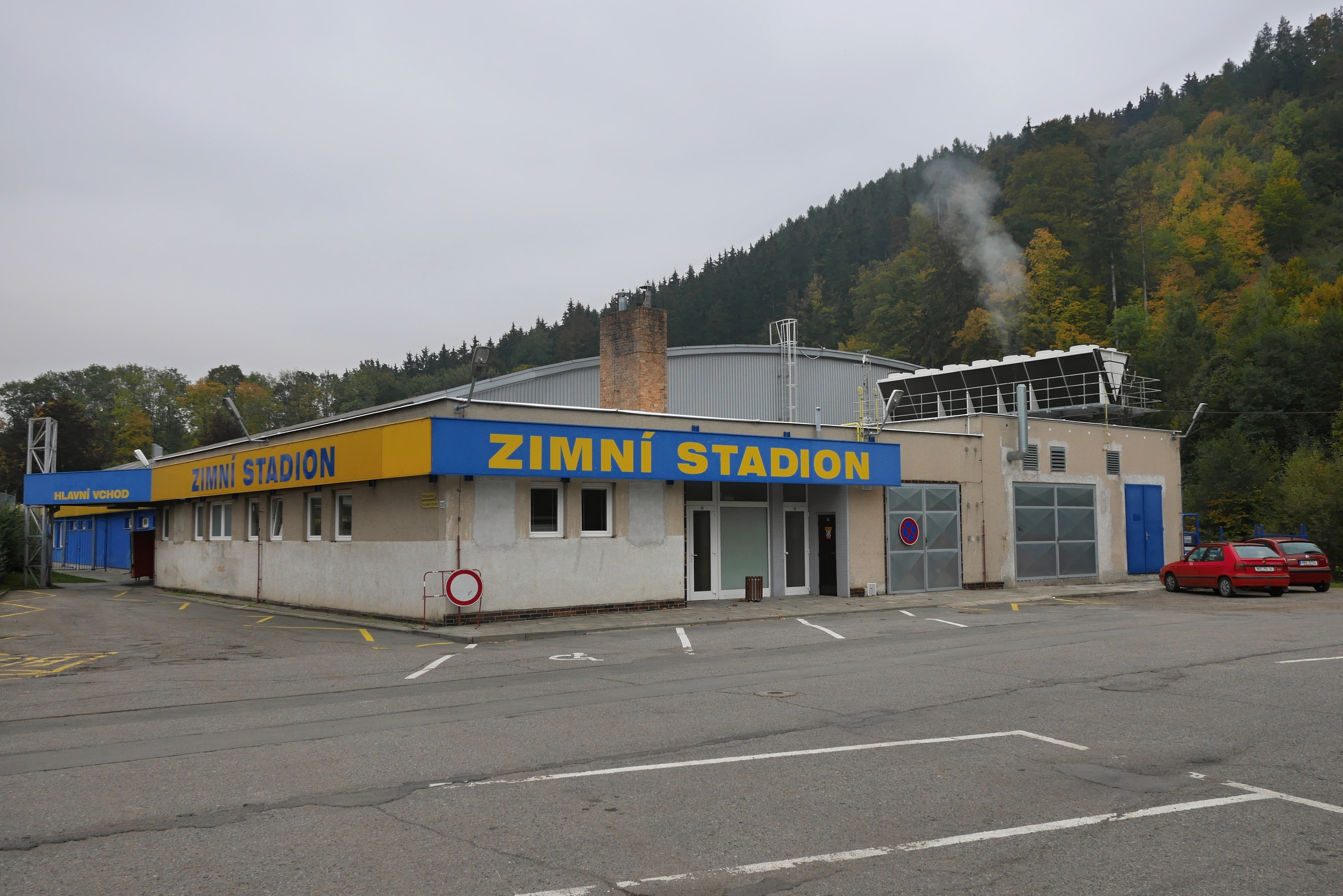 Mezi místy zvažovanými pro ubytování uprchlíků je i boskovický zimní stadion